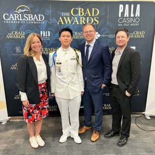 Rising Star Hung Nguyen with ANA staff