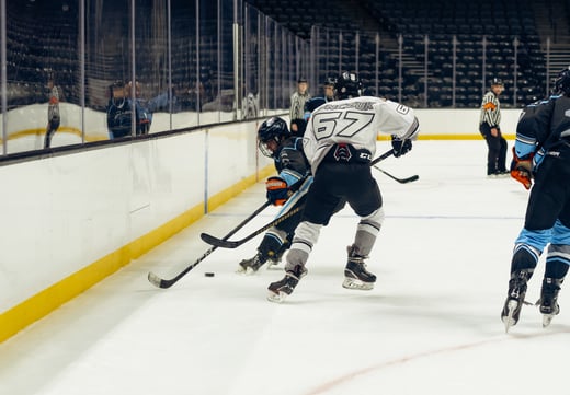 Gabe Panczuk Ice Hockey